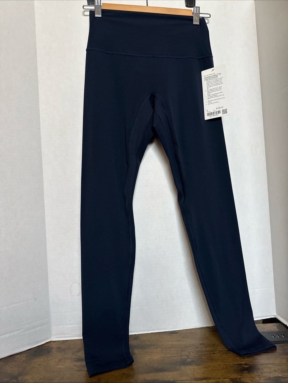 Lululemon Leggings Align No Line HR Pant 28” Size 6 NEW True Navy
